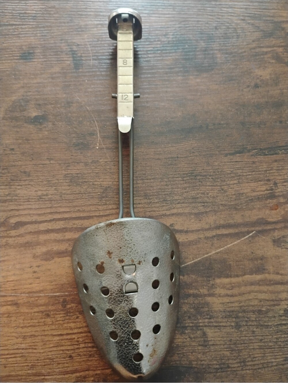 Vintage Adjustable Metal Shoe Stretcher / Tree with Size Dial (8 to 12)